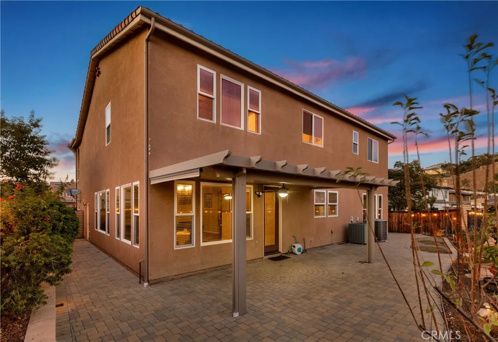 16696 S Peak Court, Riverside, California 92503 home-pic-38